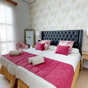 Boutique La Espanola By Bossh Guest house
